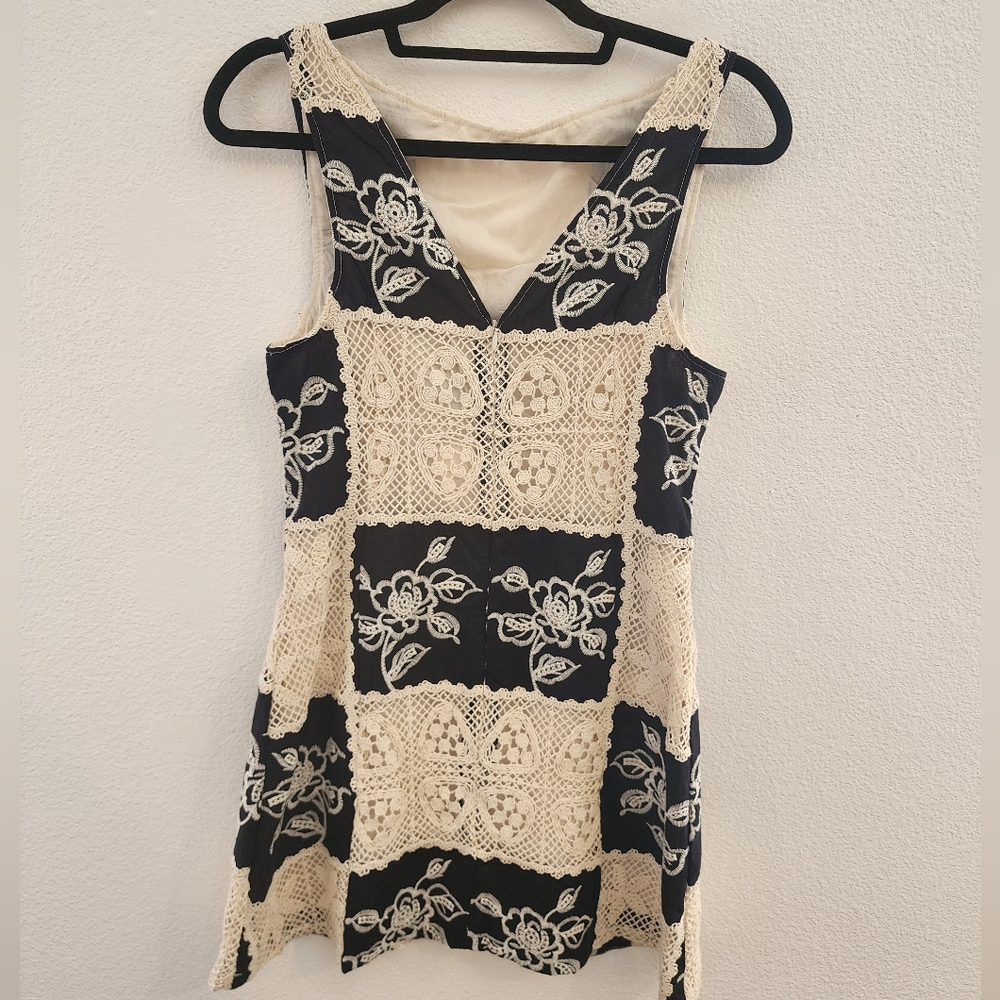 Sofie The Label NWT Teagan Crochet Tank Black and Cream Floral Lace Mini Dress M - Picture 6 of 7